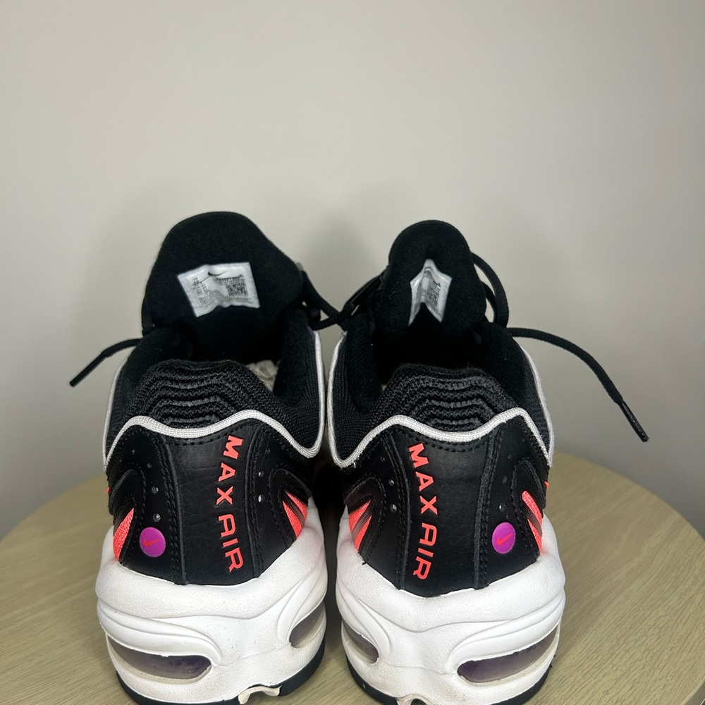 Nike Max Air Black and Purple Sneakers - Picture 4 of 4